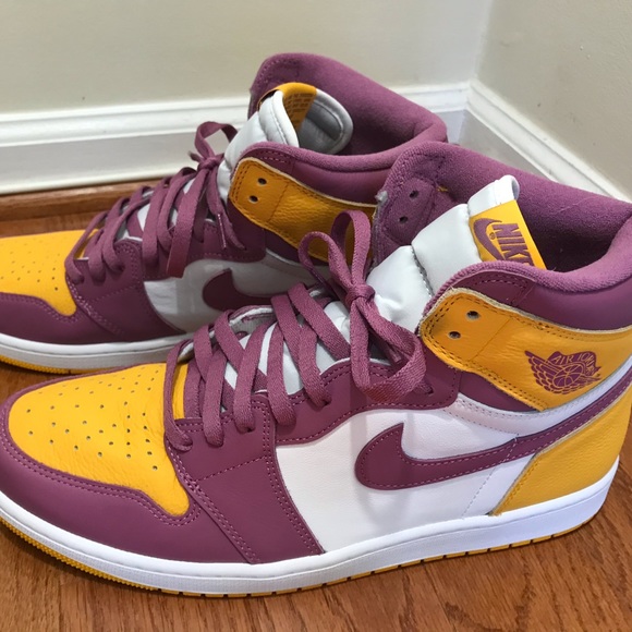 New🔥Jordan 1 Retro High OG BROTHERHOOD. Size 13 mens - Picture 4 of 12